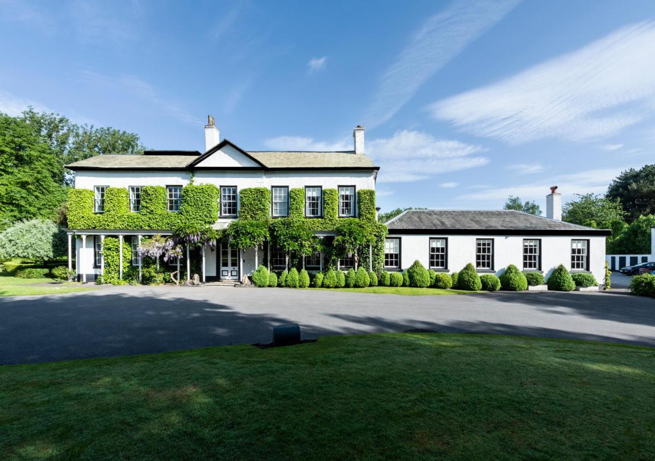 Statham Lodge Hotel Warrington Exterior foto