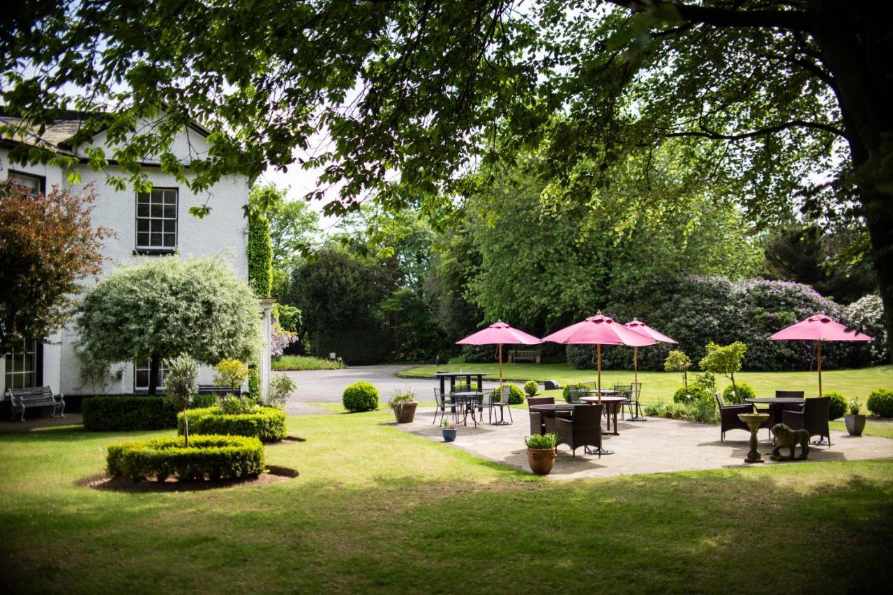 Statham Lodge Hotel Warrington Exterior foto