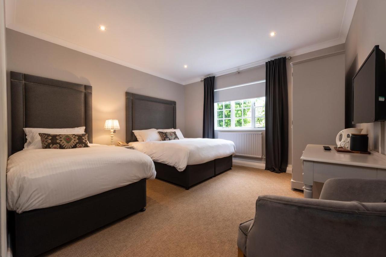 Statham Lodge Hotel Warrington Exterior foto